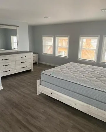20 Dupont Beach House